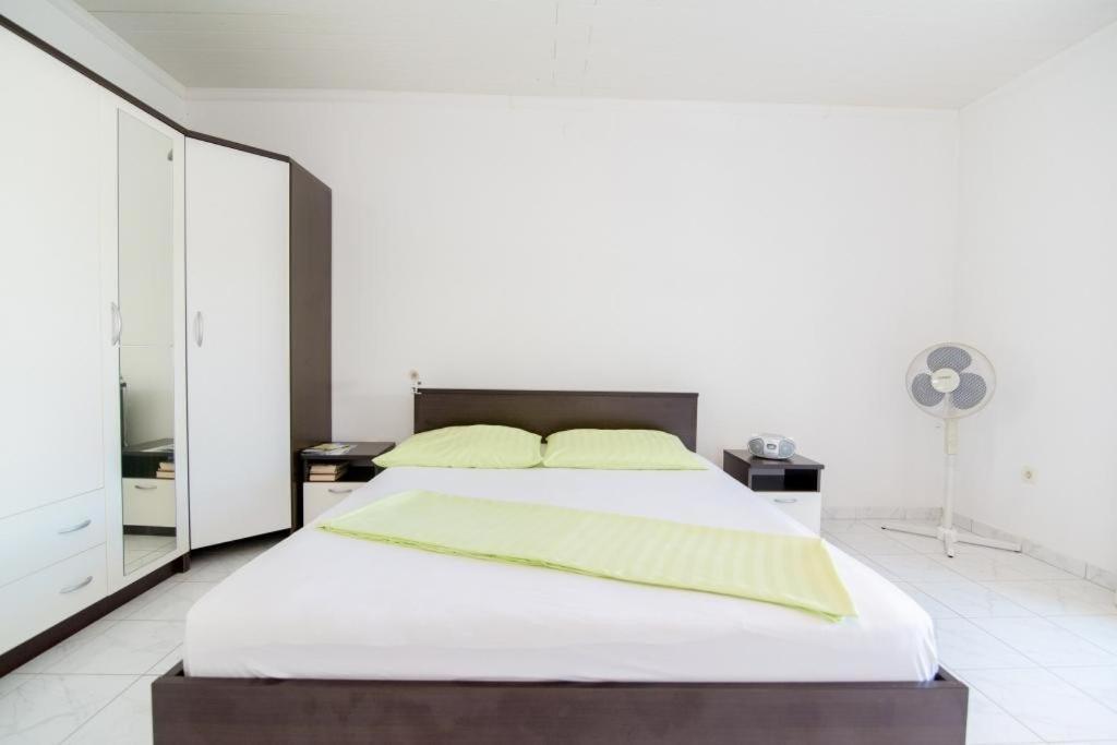 Apartments Veve Постира Номер фото