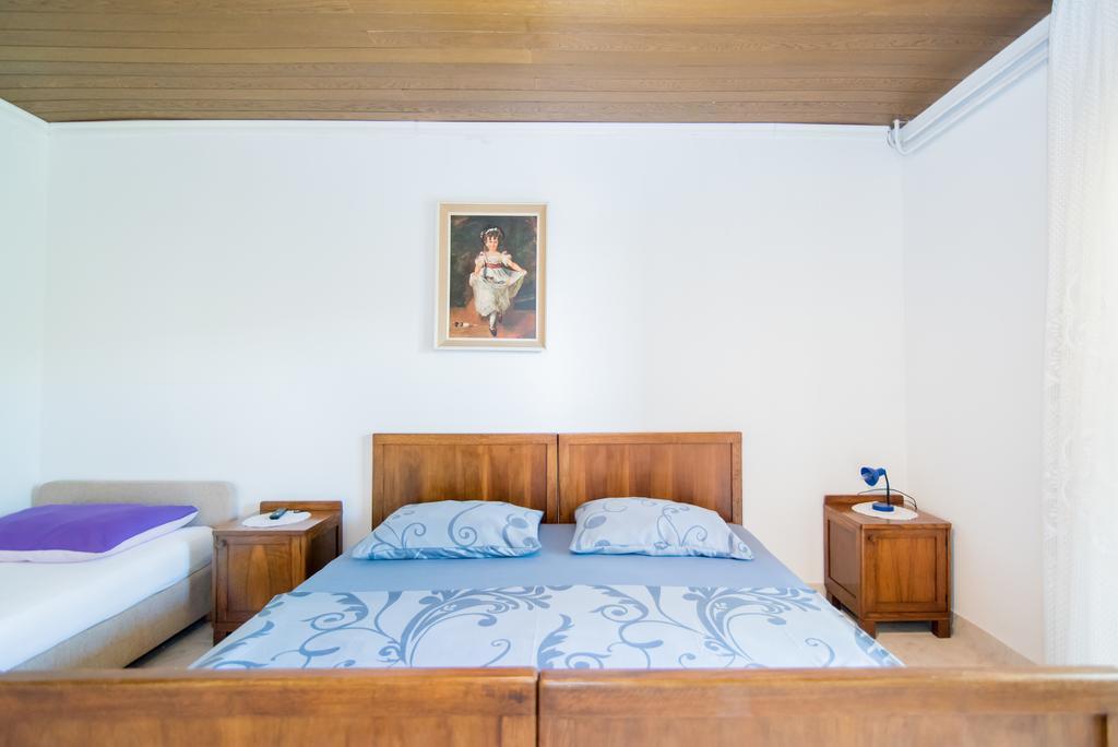 Apartments Veve Постира Экстерьер фото
